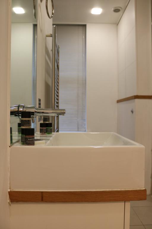 Wentworth Apartments Лондон Экстерьер фото